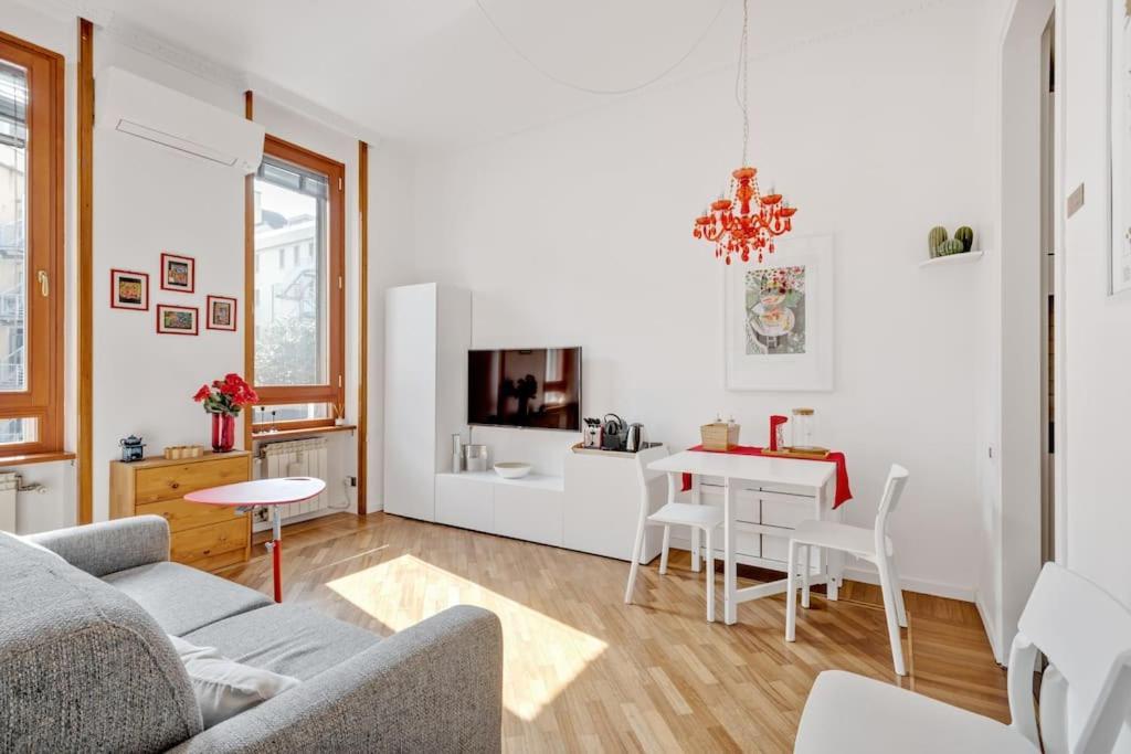 Easylife - Bello E Luminoso Flat In Zona Centrale 밀라노 외부 사진