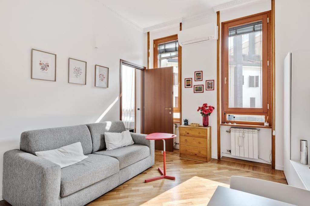 Easylife - Bello E Luminoso Flat In Zona Centrale 밀라노 외부 사진